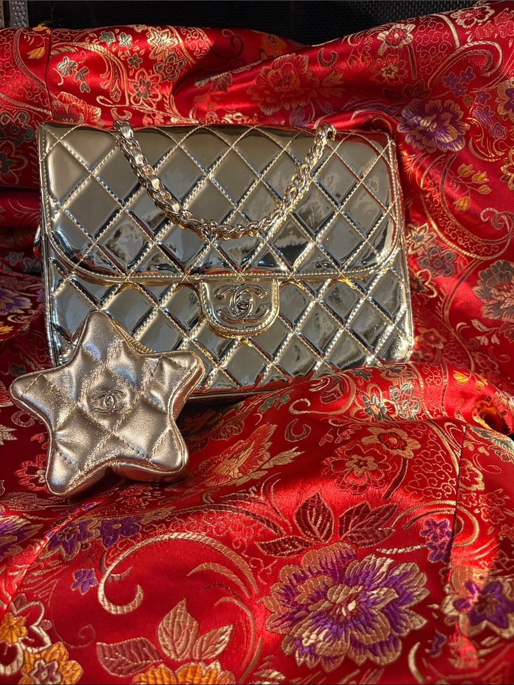 CHANEL Metallic Quilted Shoulder Bag in Gold